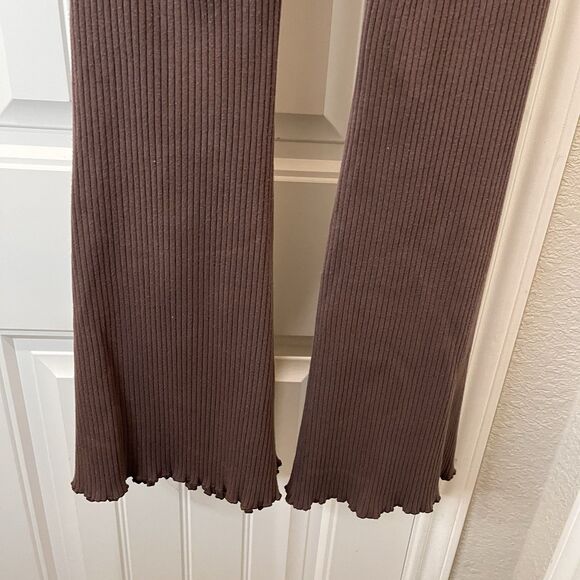 Aerie Kick-It Ribbed Mid Rise Super Flared Pants Brown Womens Size S Pull On - Picture 8 of 11